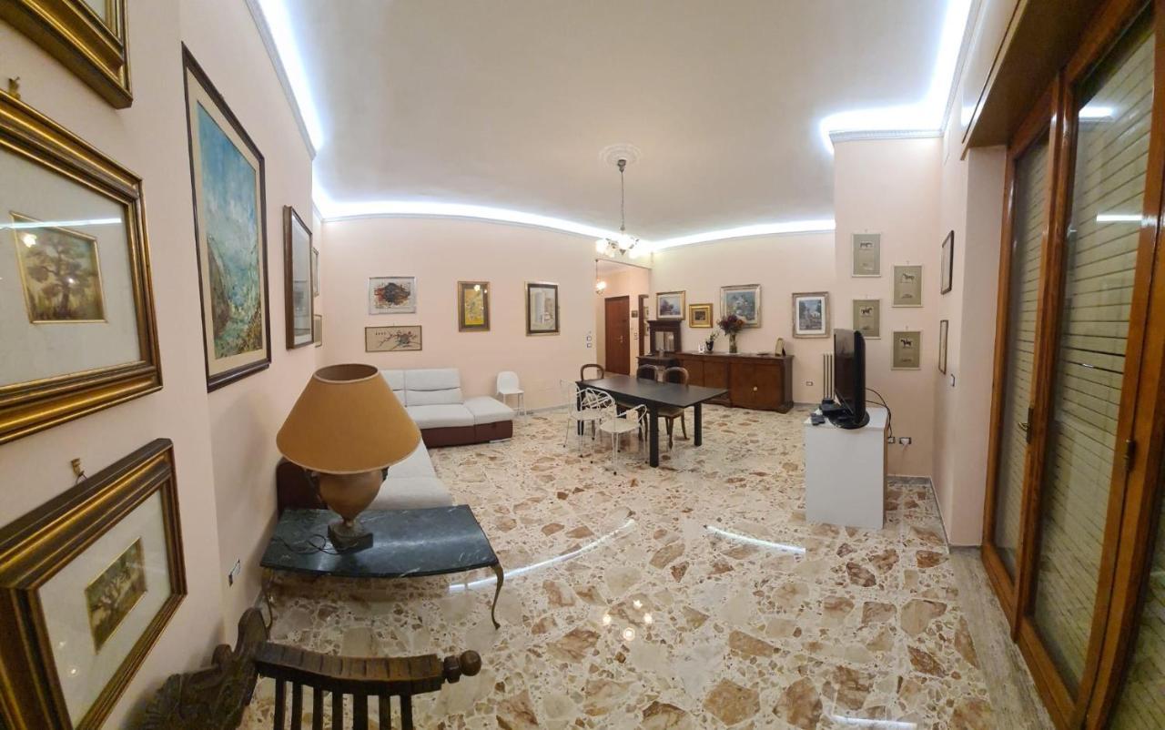 レッチェCasa Antoniaアパートメント エクステリア 写真